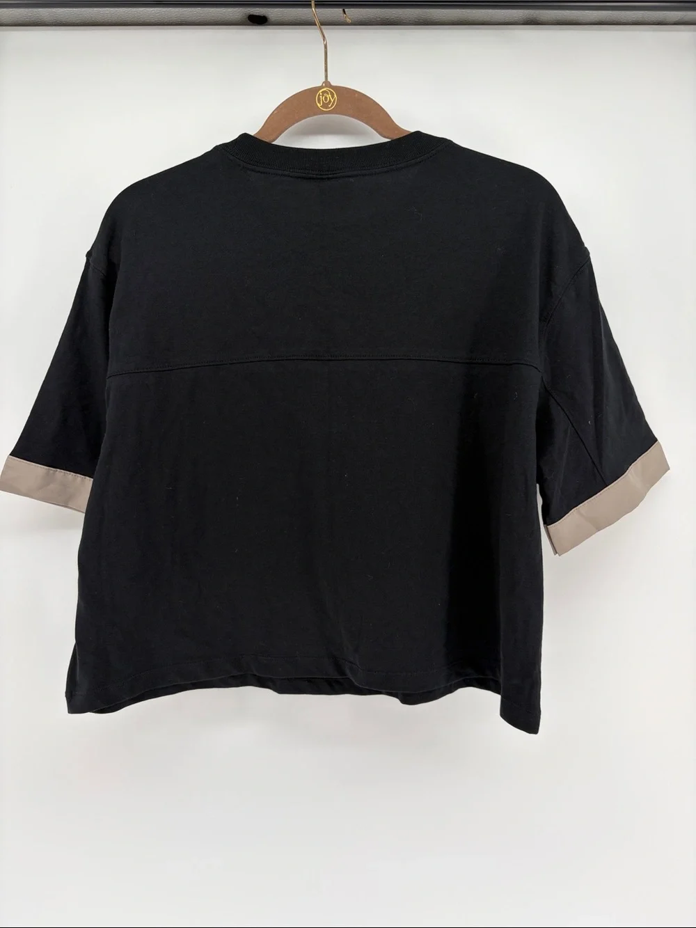 Nike Heritage Black Cropped Cotton Oversized Boxy Tee with Tan Pocket Accents L